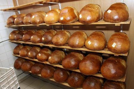 A békési Drucker-cipókenyér az igazi a kolbászokhoz