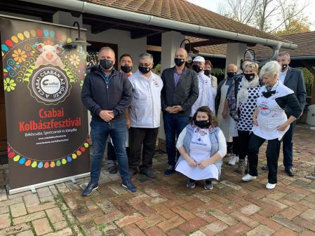 Dorkával lett kolbászkirály Uhrin Mihály