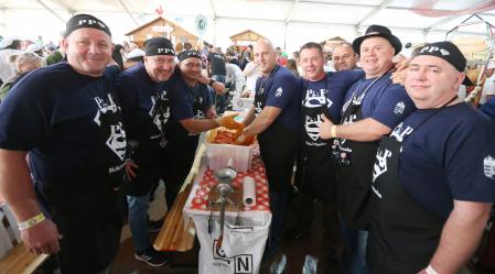 Fásy Ádám gyúrt, a dokiknak malacuk volt